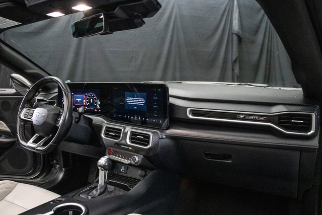 2024 Ford Mustang Premium