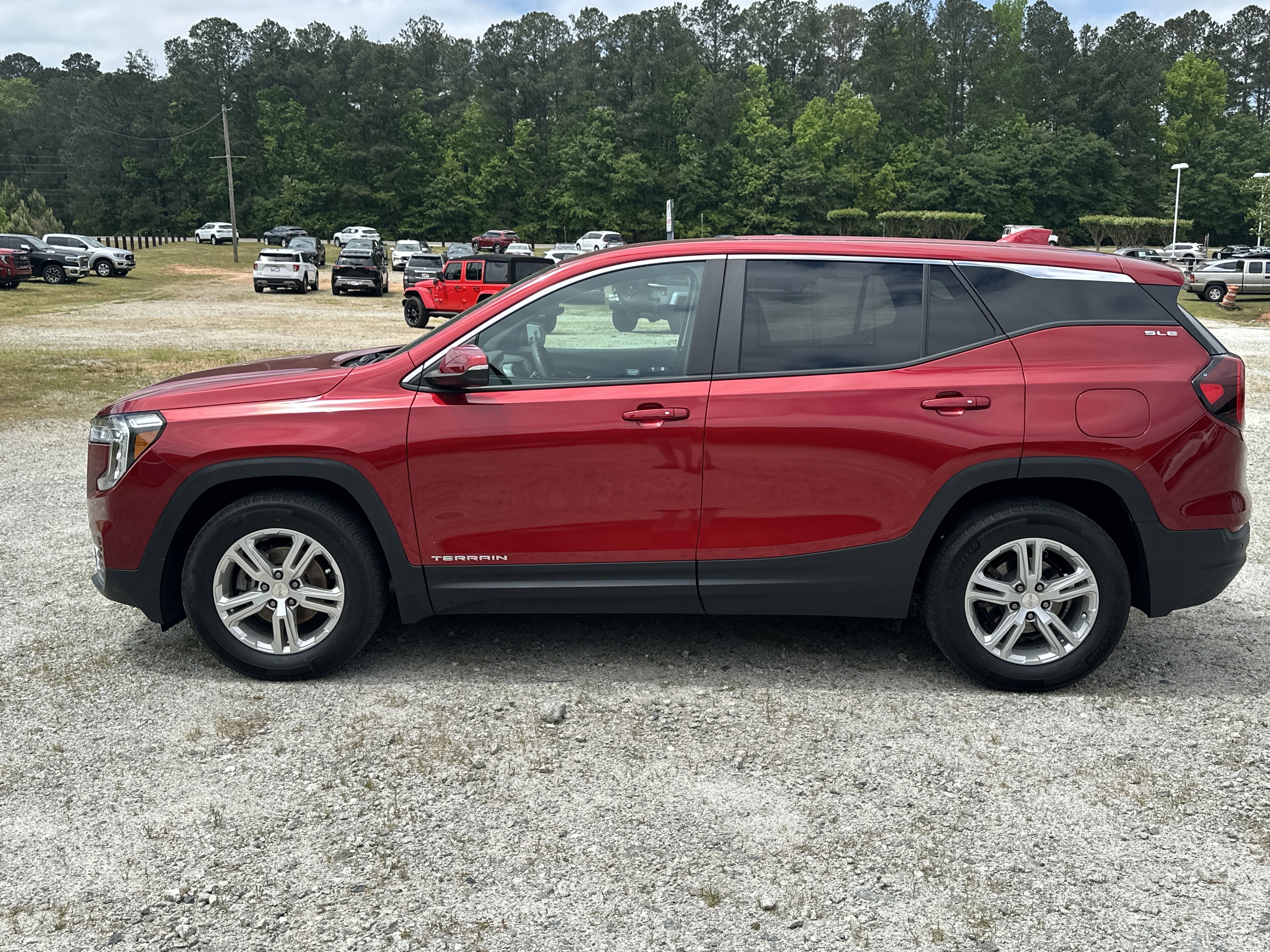 2022 GMC Terrain SLE