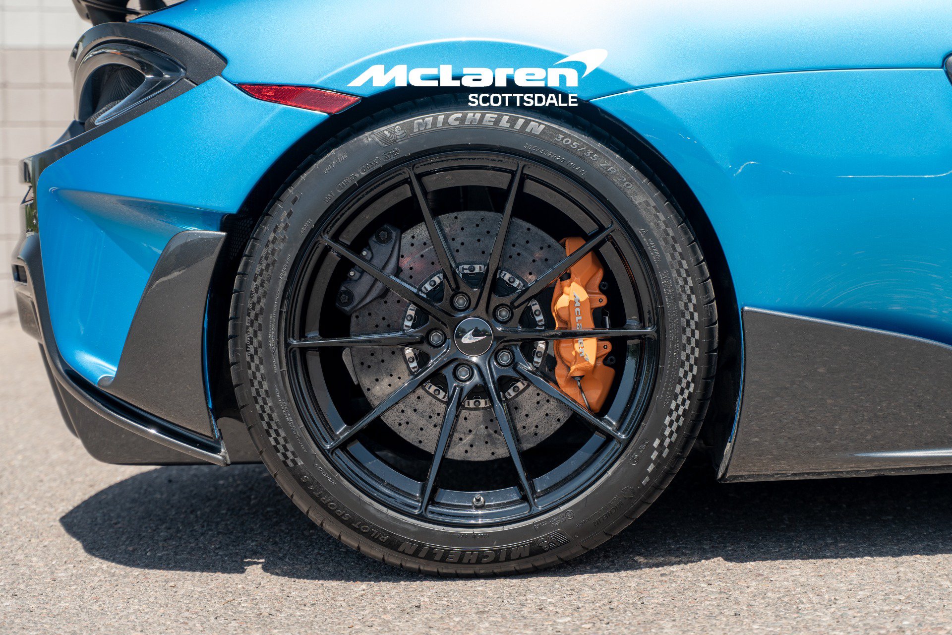 Used 2020 McLaren 600LT Spider photo 34