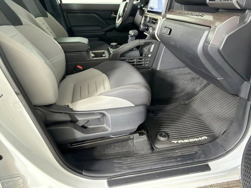 2025 Toyota Tacoma TRD Off-Road