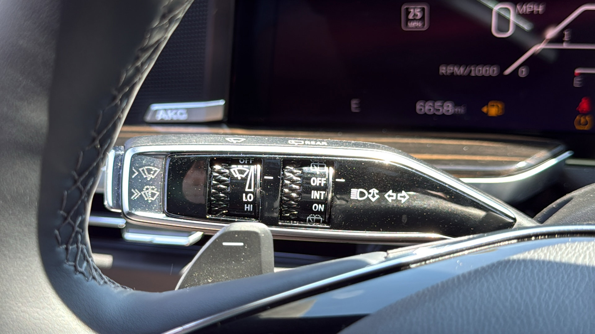 2025 Cadillac Escalade Premium Luxury