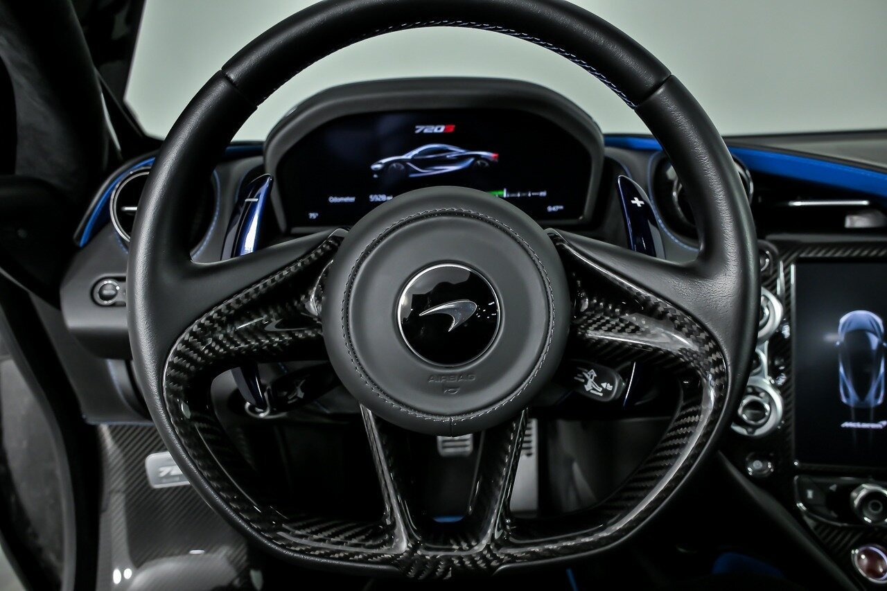 Used 2019 McLaren 720S Performance photo 31
