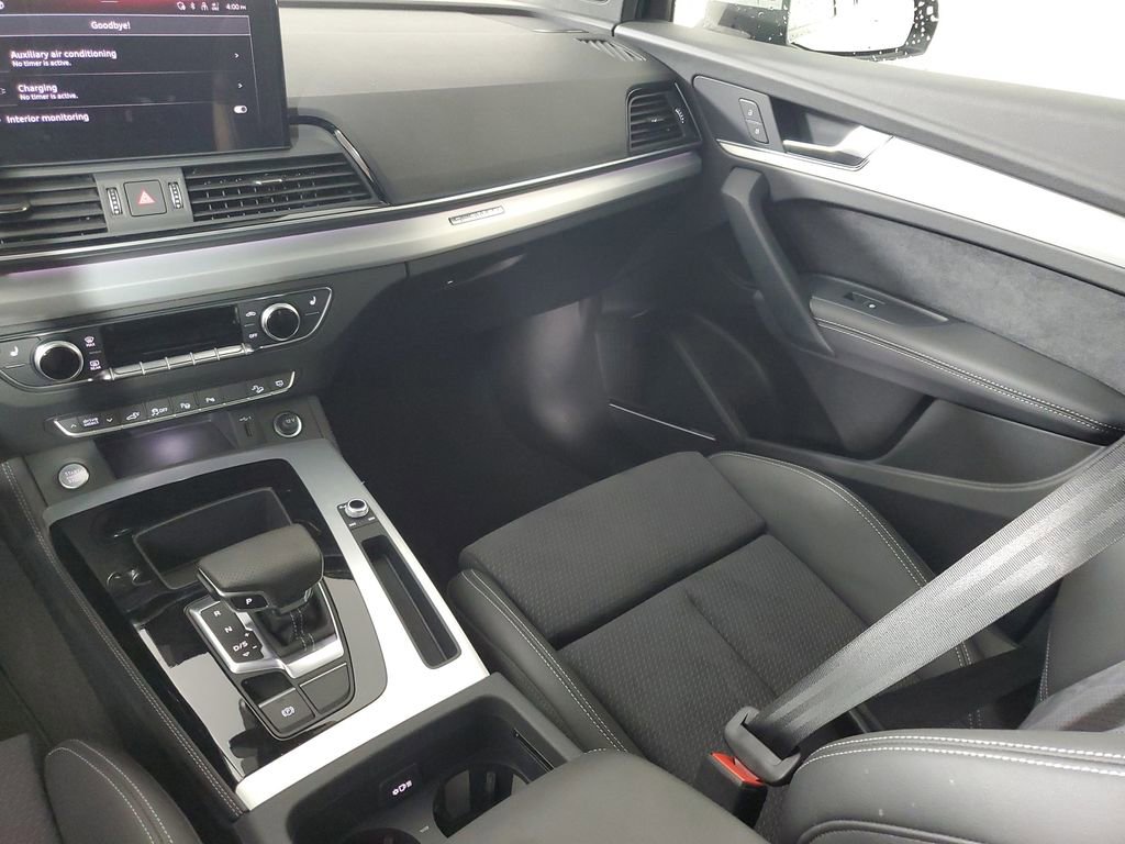 2024 Audi Q5 e Prestige