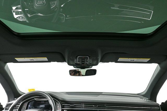 2026 Audi Q8 Premium