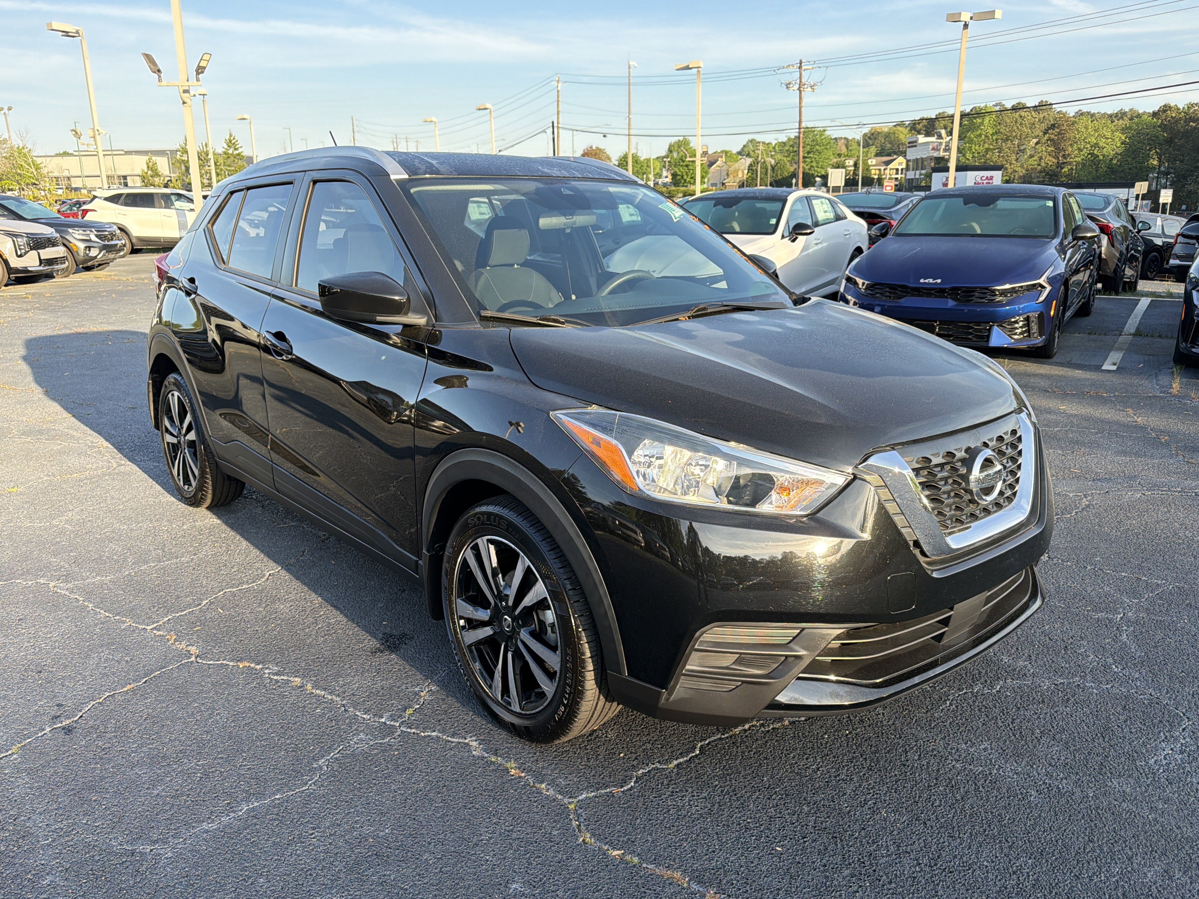 2020 Nissan Kicks SV