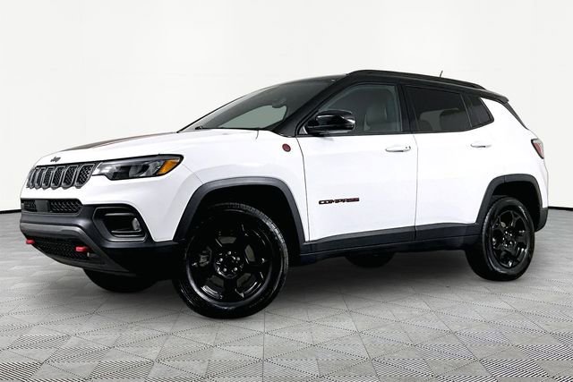 Used 2024 Jeep Compass Trailhawk