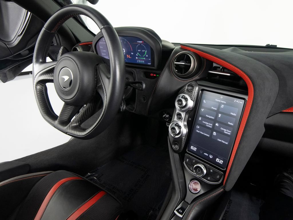 Used 2020 McLaren 720S Performance photo 32