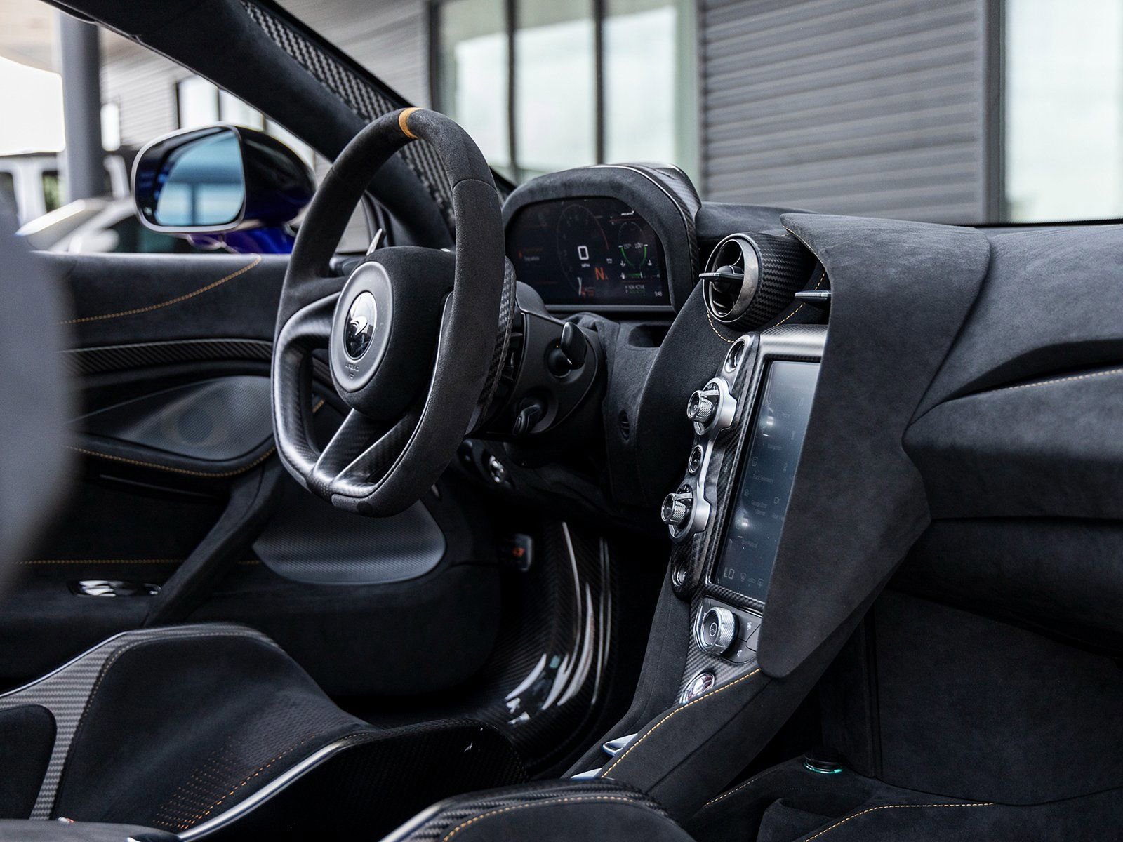 Used 2022 McLaren 765LT photo 42