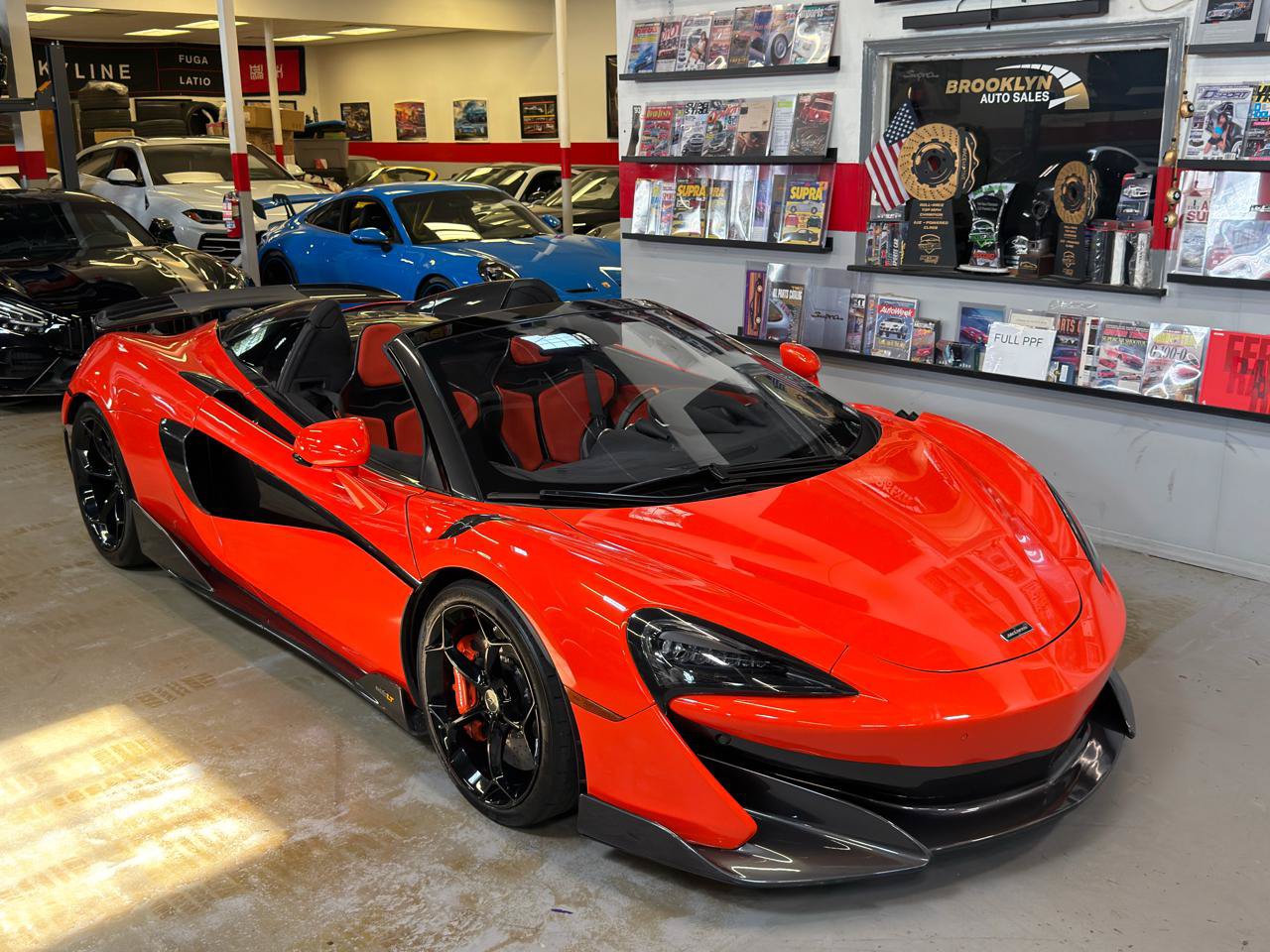 Used 2020 McLaren 600LT Spider photo 4