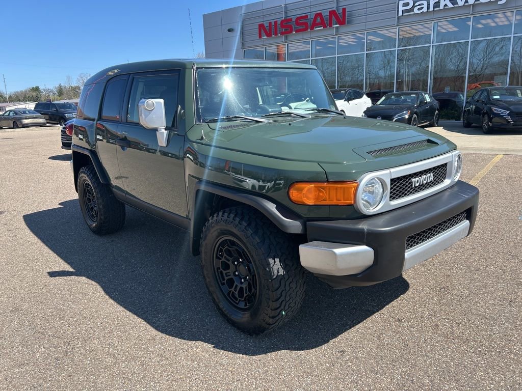 Used 2013 Toyota FJ Cruiser 4WD w/ Convenience Pkg