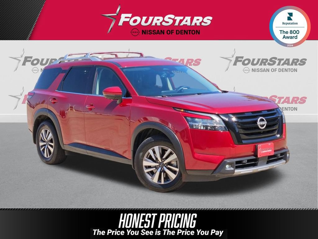 Used 2023 Nissan Pathfinder SL w/ Black Appearance Package