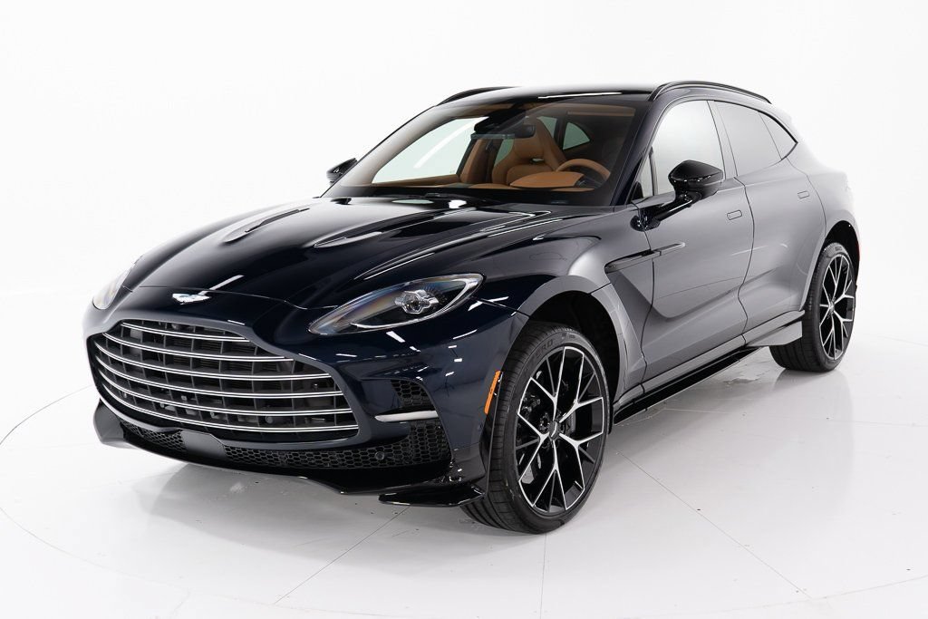 New 2026 Aston Martin DBX 707