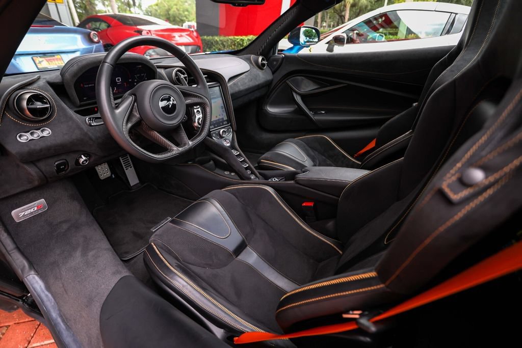 Used 2022 McLaren 720S Performance photo 37