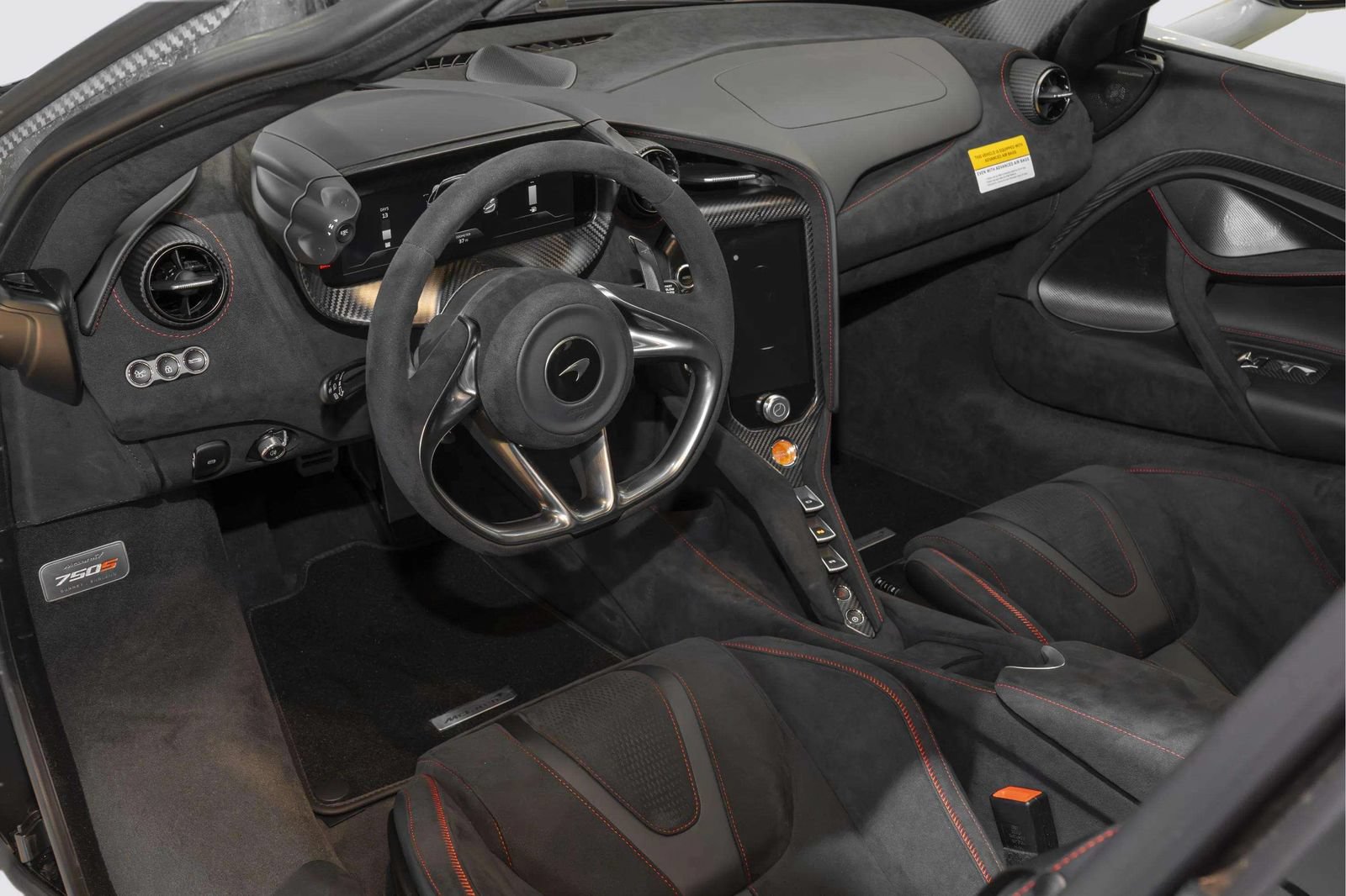 New 2027 McLaren 750S photo 23