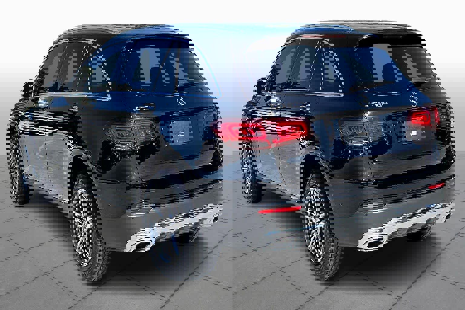 2022 Mercedes-Benz GLC 300