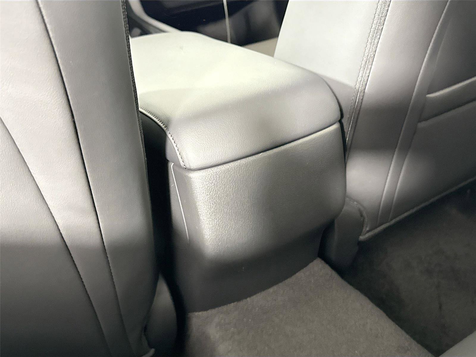 2026 MAZDA Mazda3 Hatchback w/Premium Plus Pkg