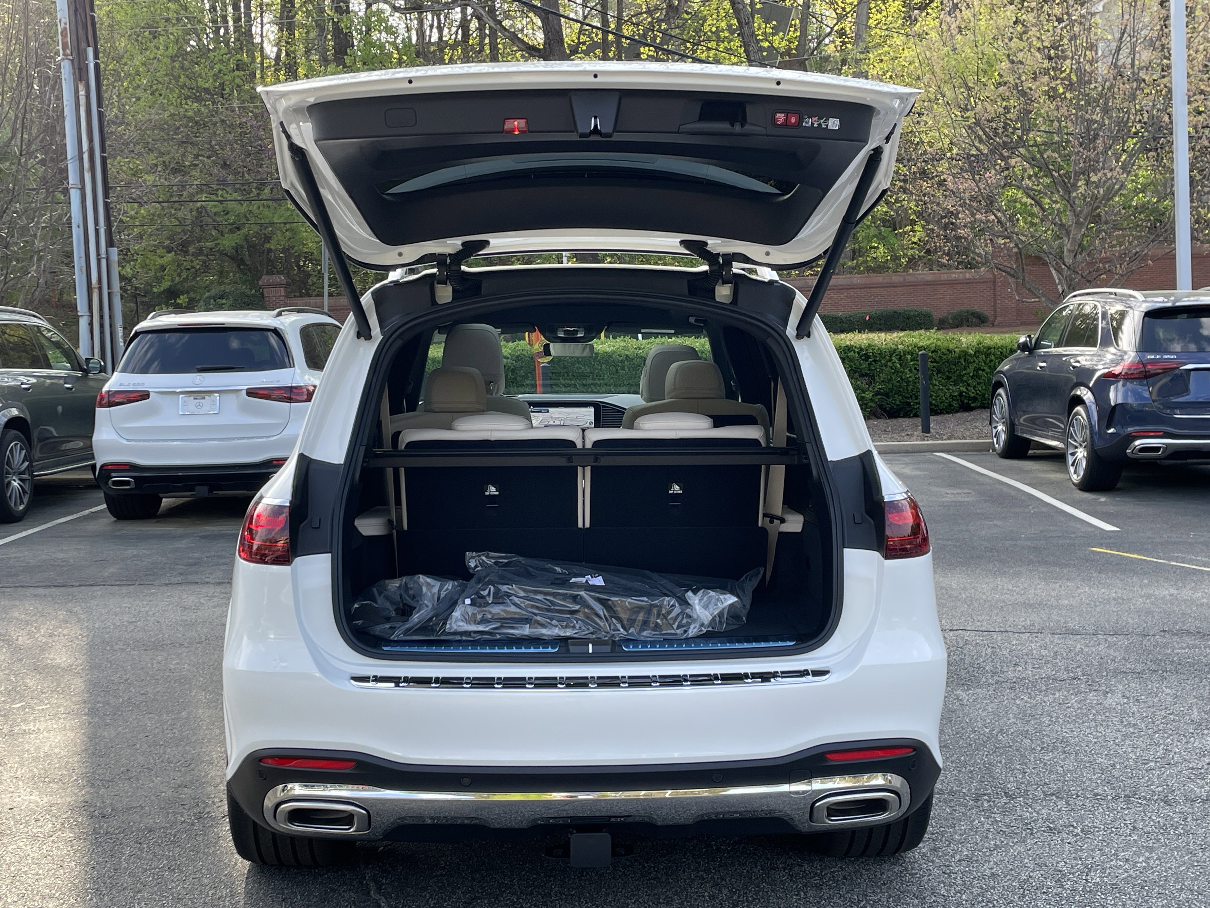 2026 Mercedes-Benz GLS 580 4MATIC