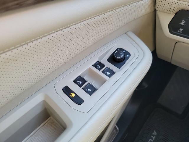 2024 Volkswagen Atlas SEL