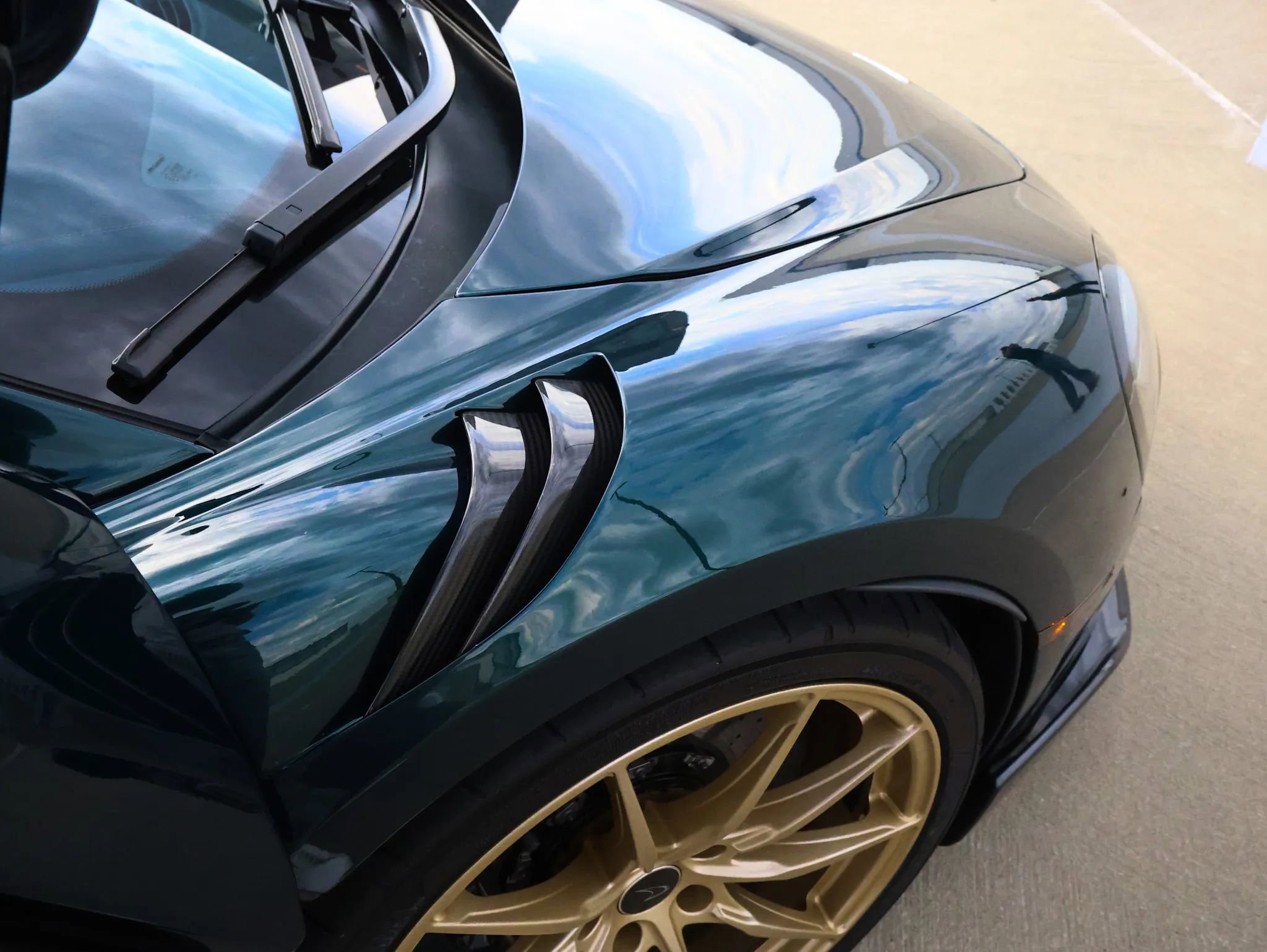 Used 2019 McLaren 600LT photo 35