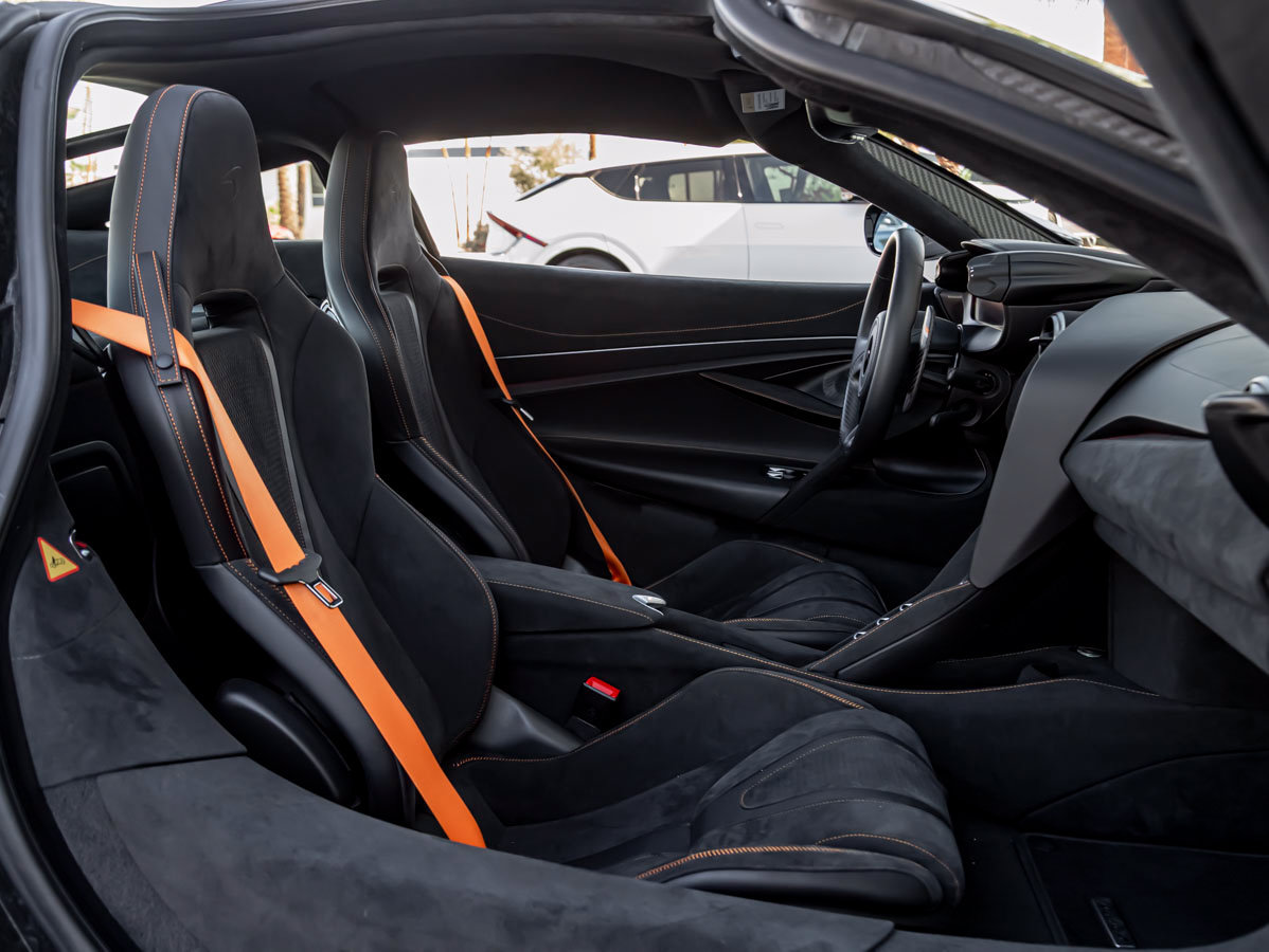 Used 2025 McLaren 750S photo 31