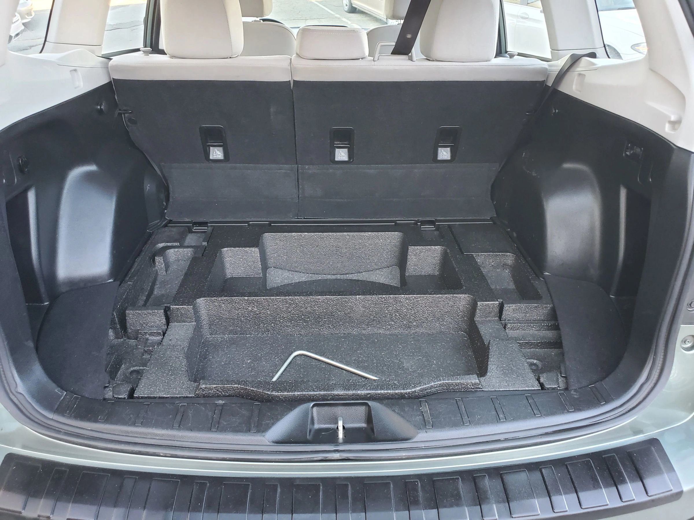 2016 Subaru Forester 2.5i