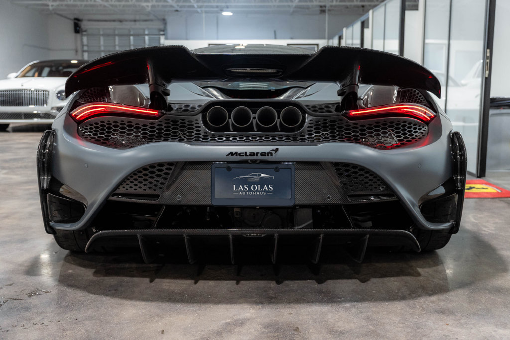 Used 2021 McLaren 765LT photo 40