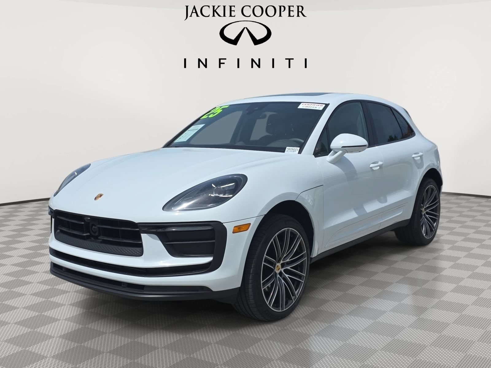 Used 2025 Porsche Macan