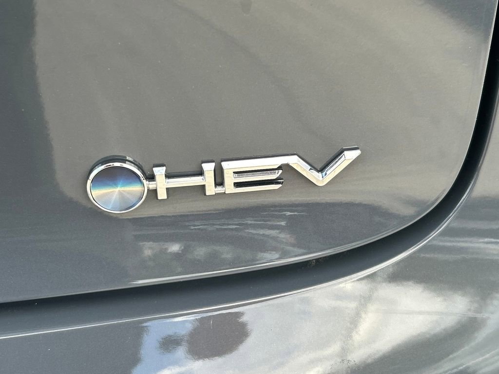 2025 Toyota Prius XLE