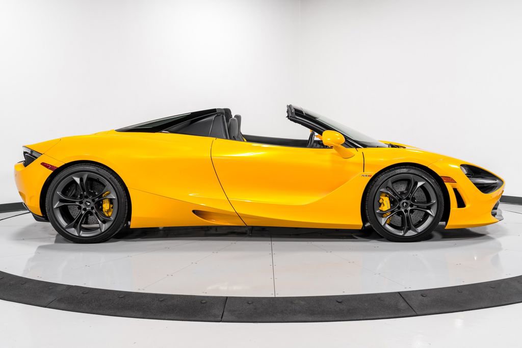 Used 2022 McLaren 720S Spider 2