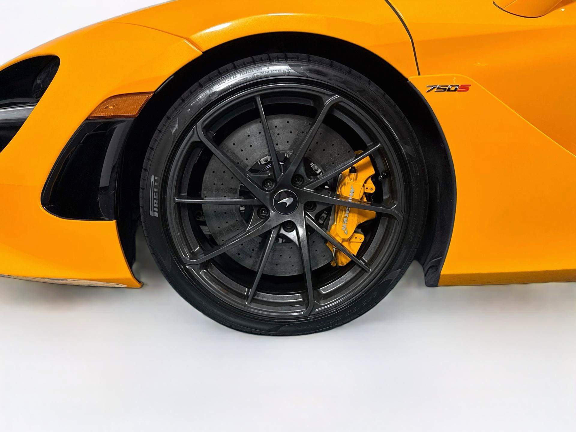 Used 2025 McLaren 750S photo 41