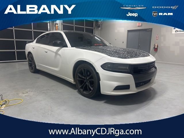 Used 2018 Dodge Charger SXT w/ Blacktop Package