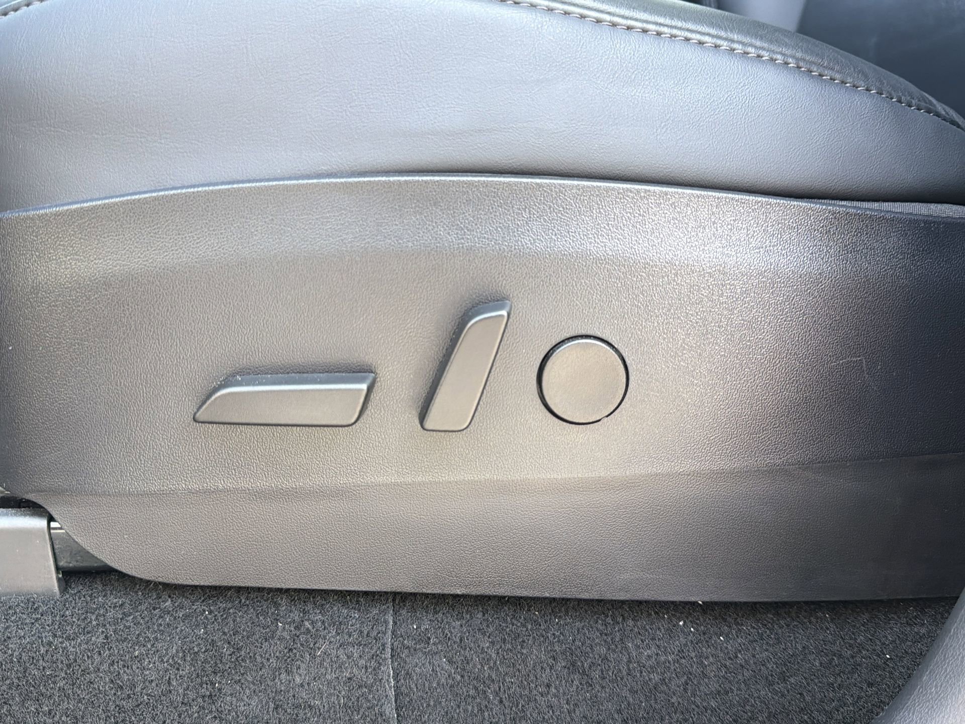 2020 Tesla Model Y Performance