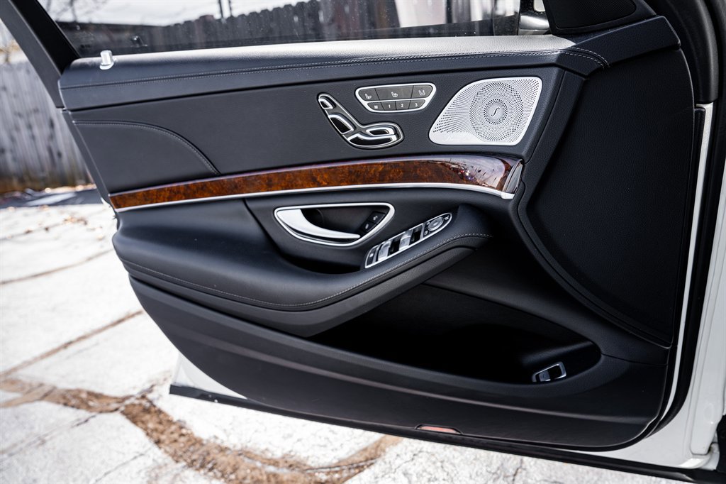 2015 Mercedes-Benz S 550 4MATIC Sedan