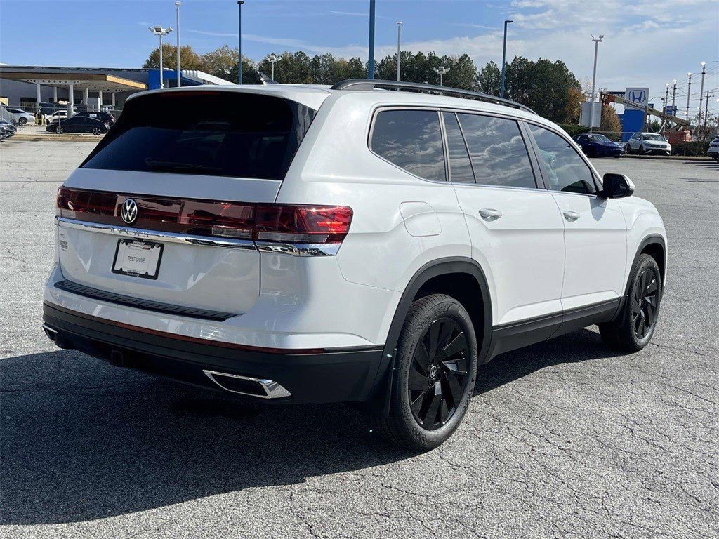 2026 Volkswagen Atlas SE