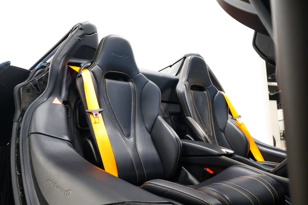 Used 2022 McLaren 765LT photo 62