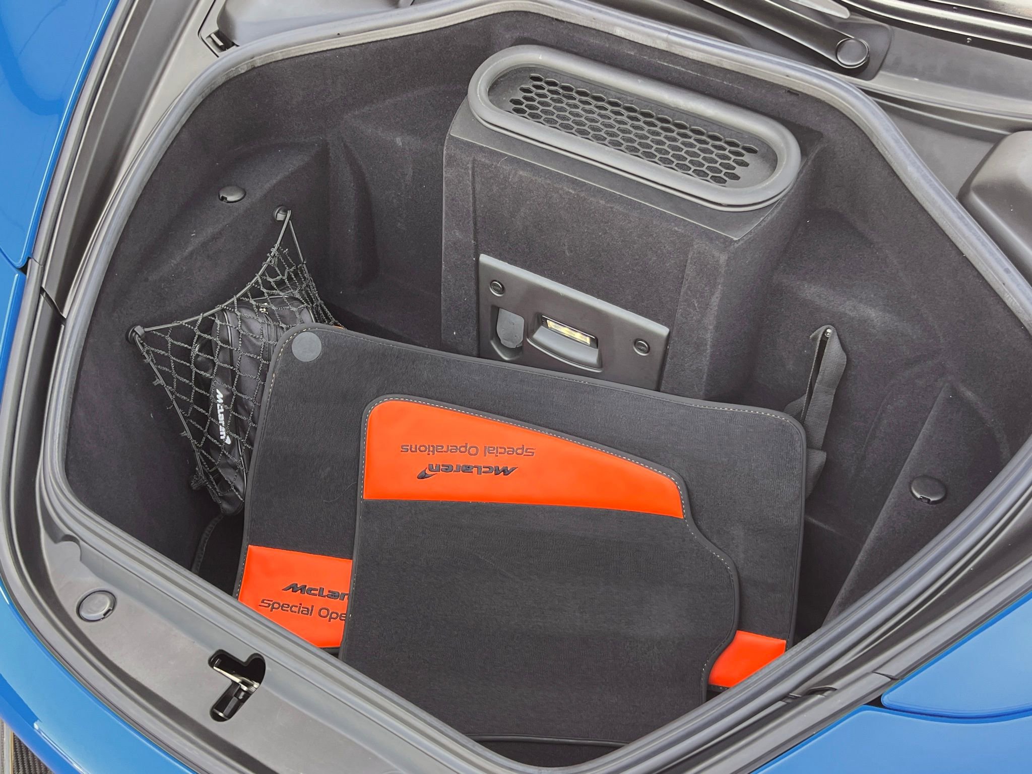 Used 2018 McLaren 720S Performance photo 57