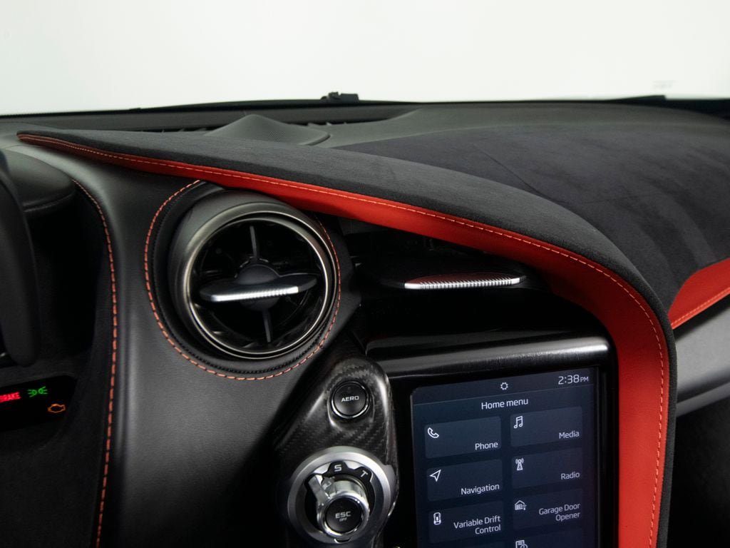Used 2020 McLaren 720S Performance photo 24