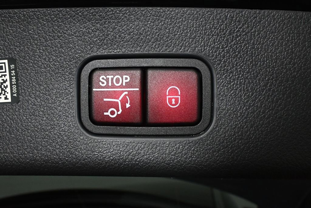 2024 Mercedes-Benz GLC 300