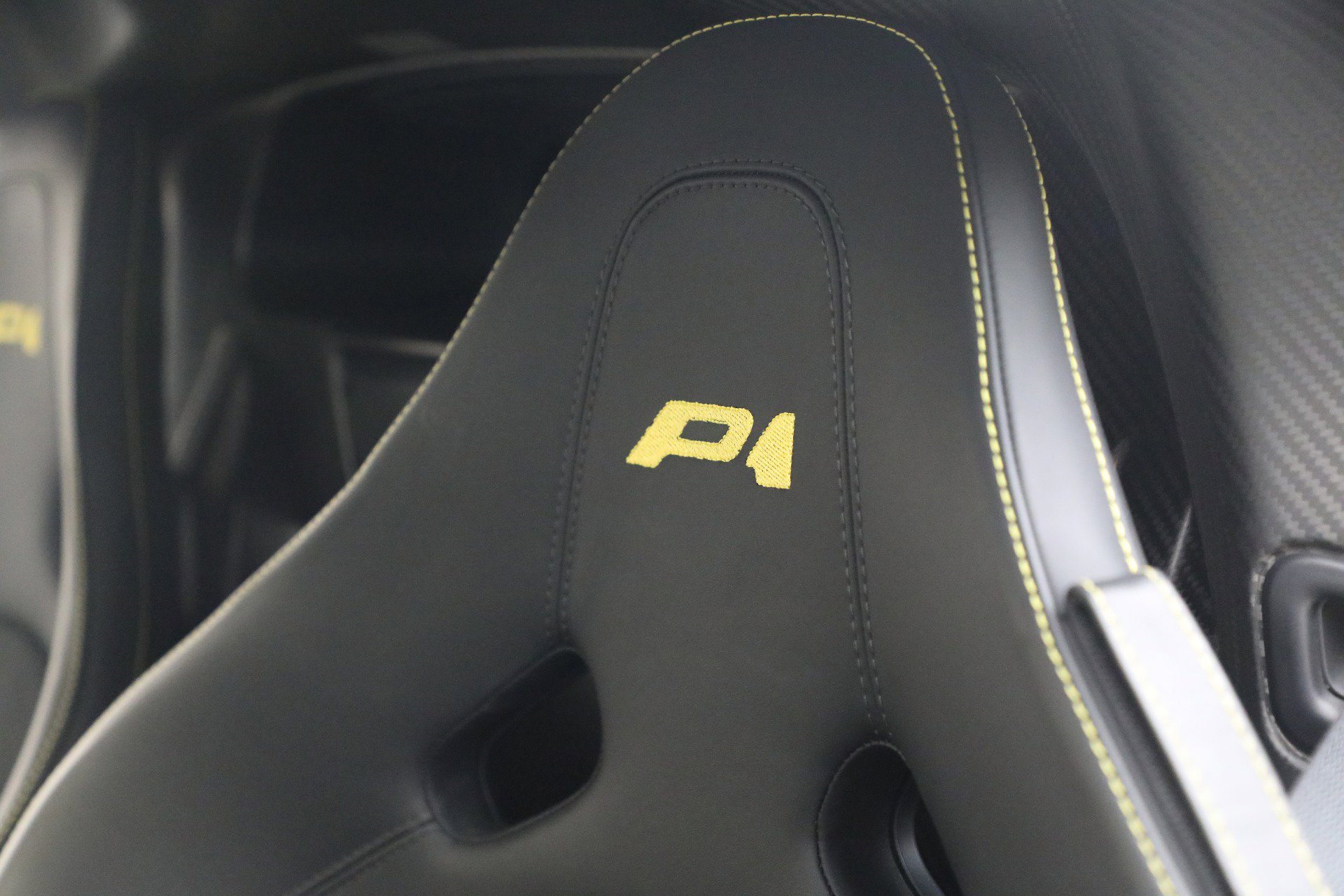 Used 2015 McLaren P1 photo 27