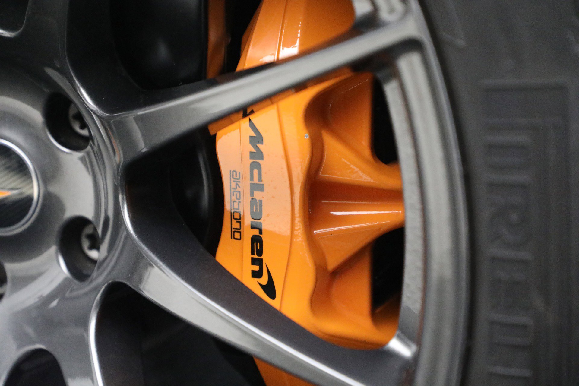 Used 2014 McLaren P1 photo 54