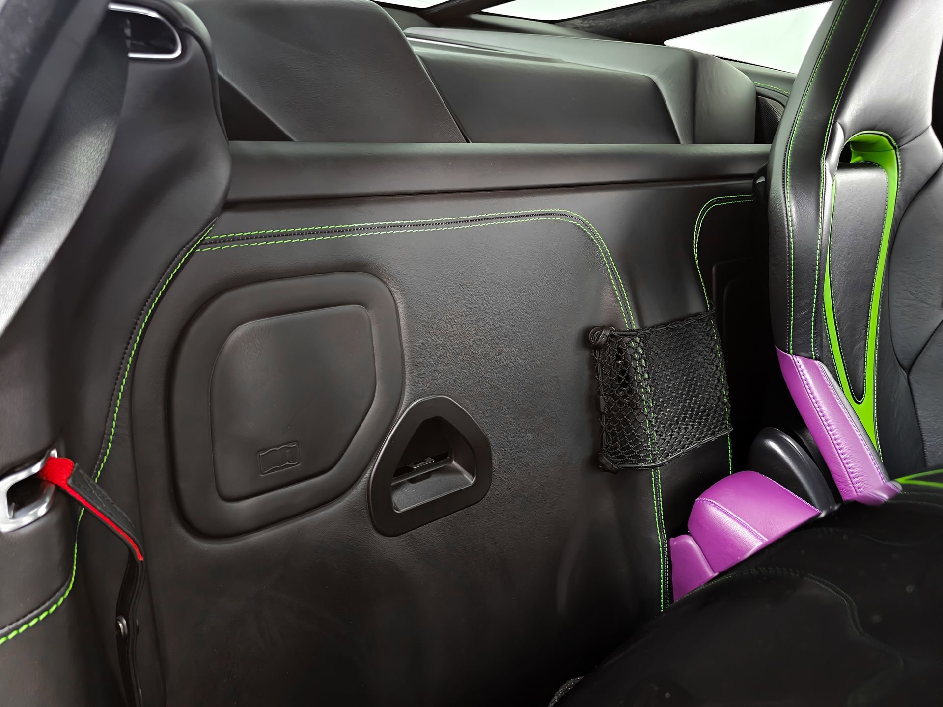 Used 2019 McLaren 720S photo 34