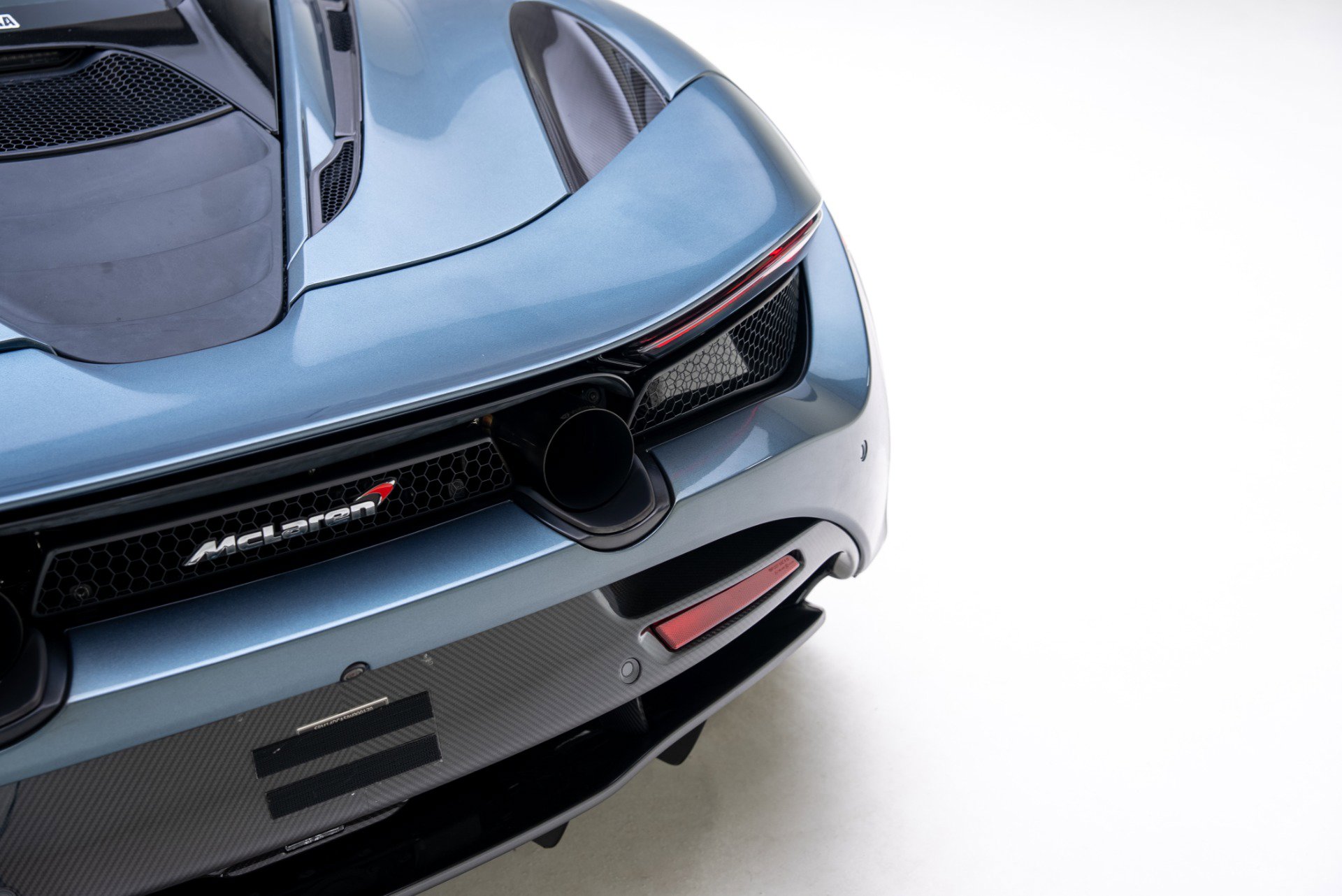 Used 2018 McLaren 720S Luxury photo 27