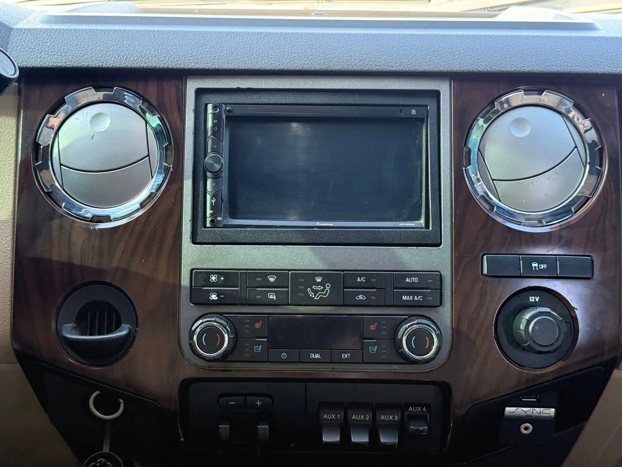 2011 Ford F250 Lariat