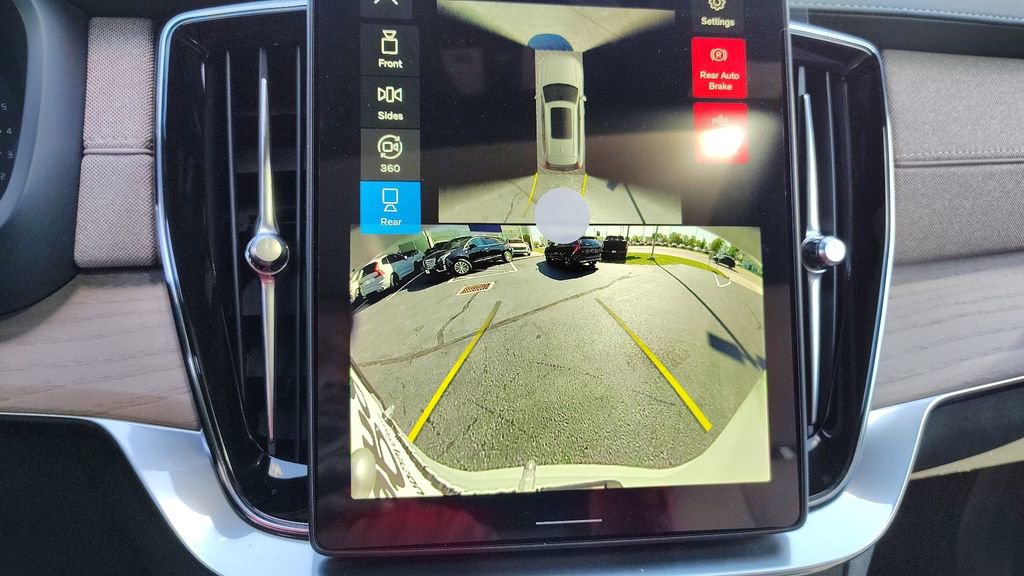 2026 Volvo Xc90 B6 Ultra