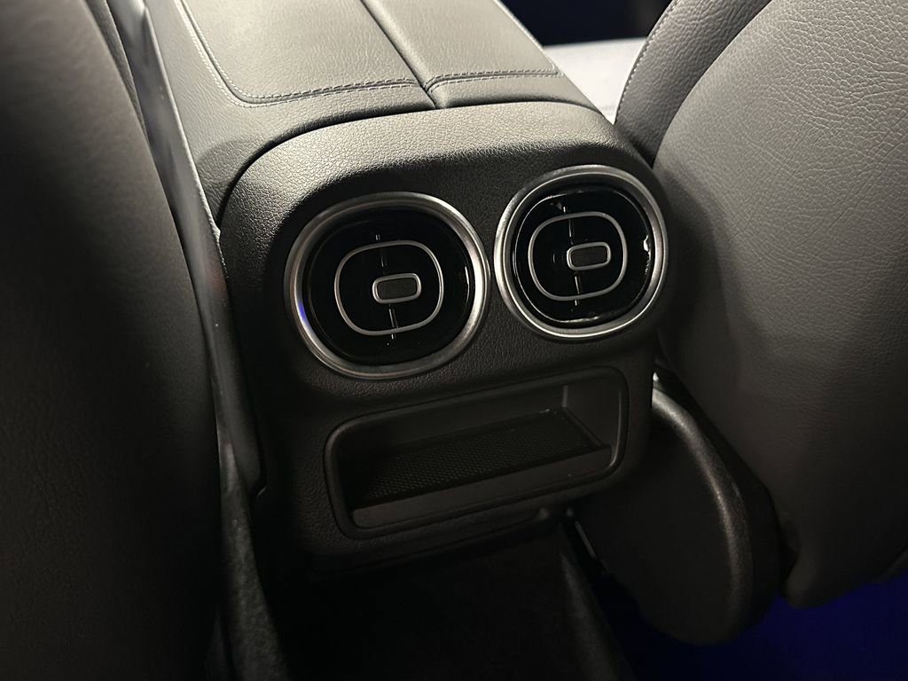 2024 Mercedes-Benz GLC 300 4MATIC