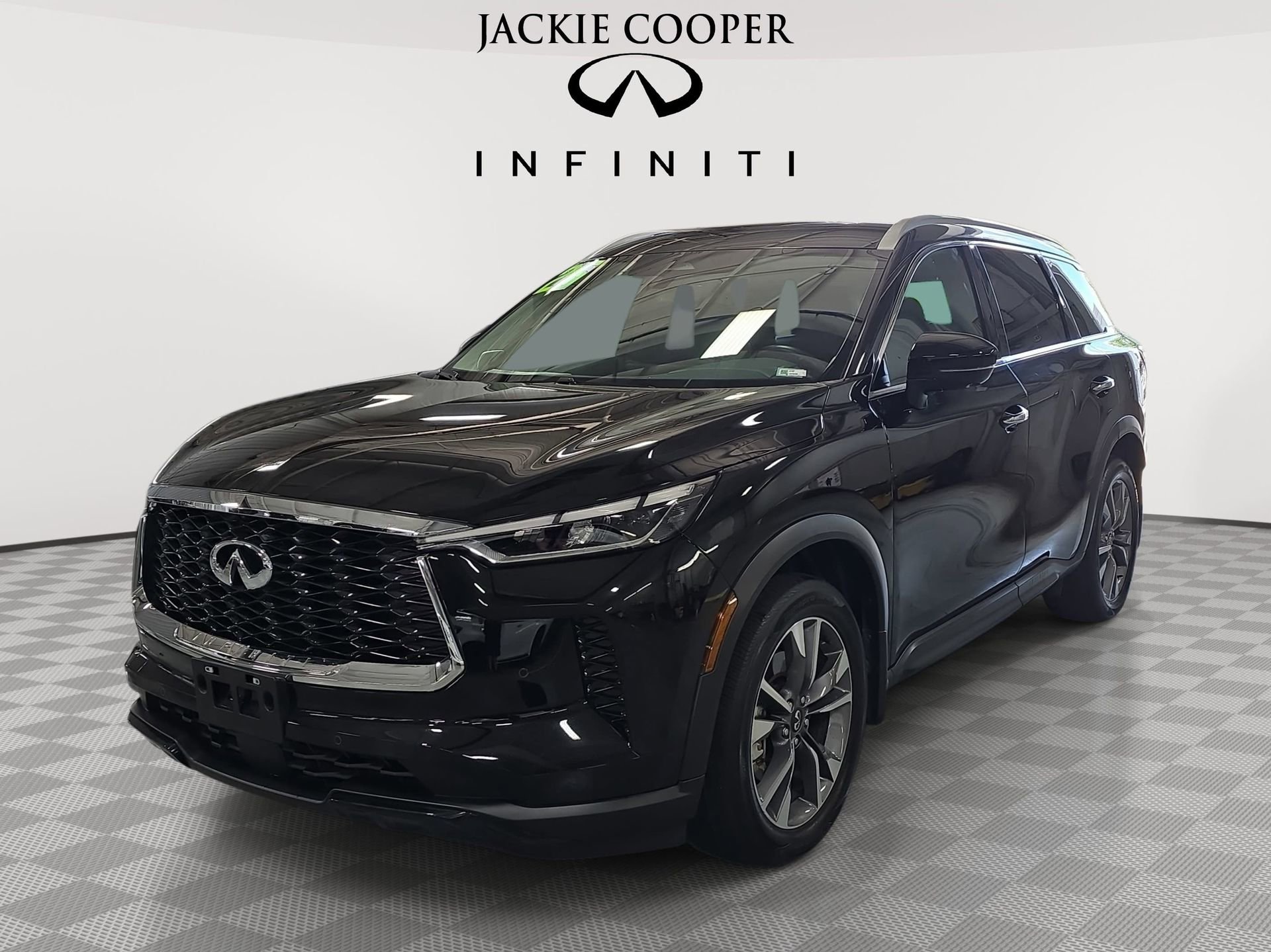 Certified 2025 INFINITI QX60 Luxe