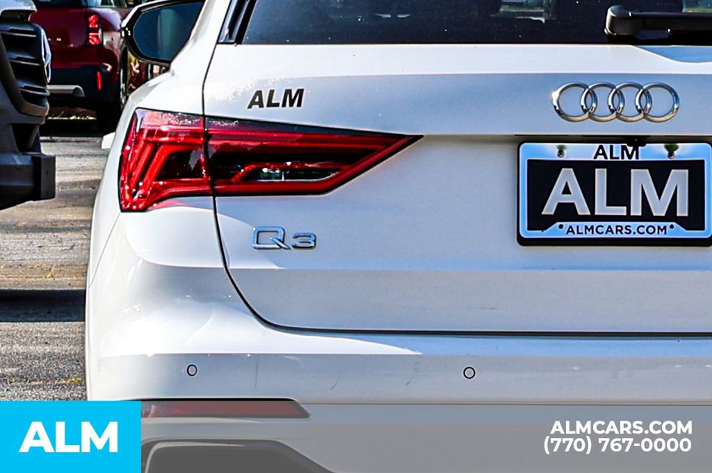 2025 Audi Q3 2.0T Premium