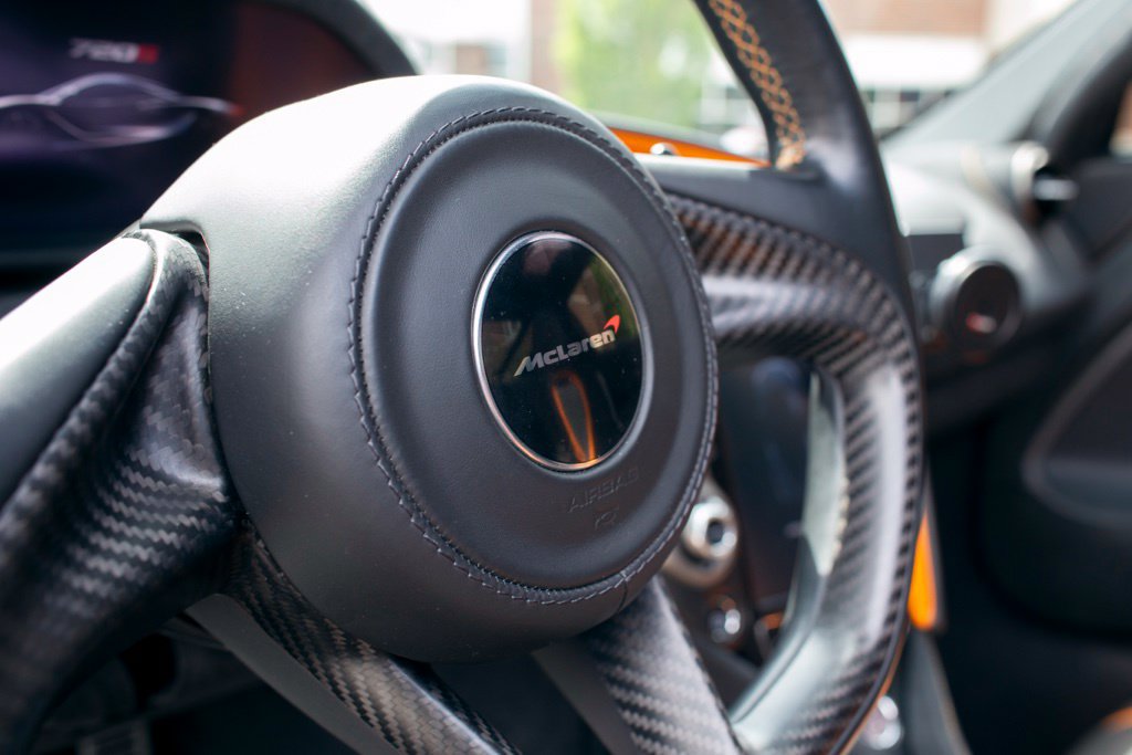 Used 2018 McLaren 720S photo 63
