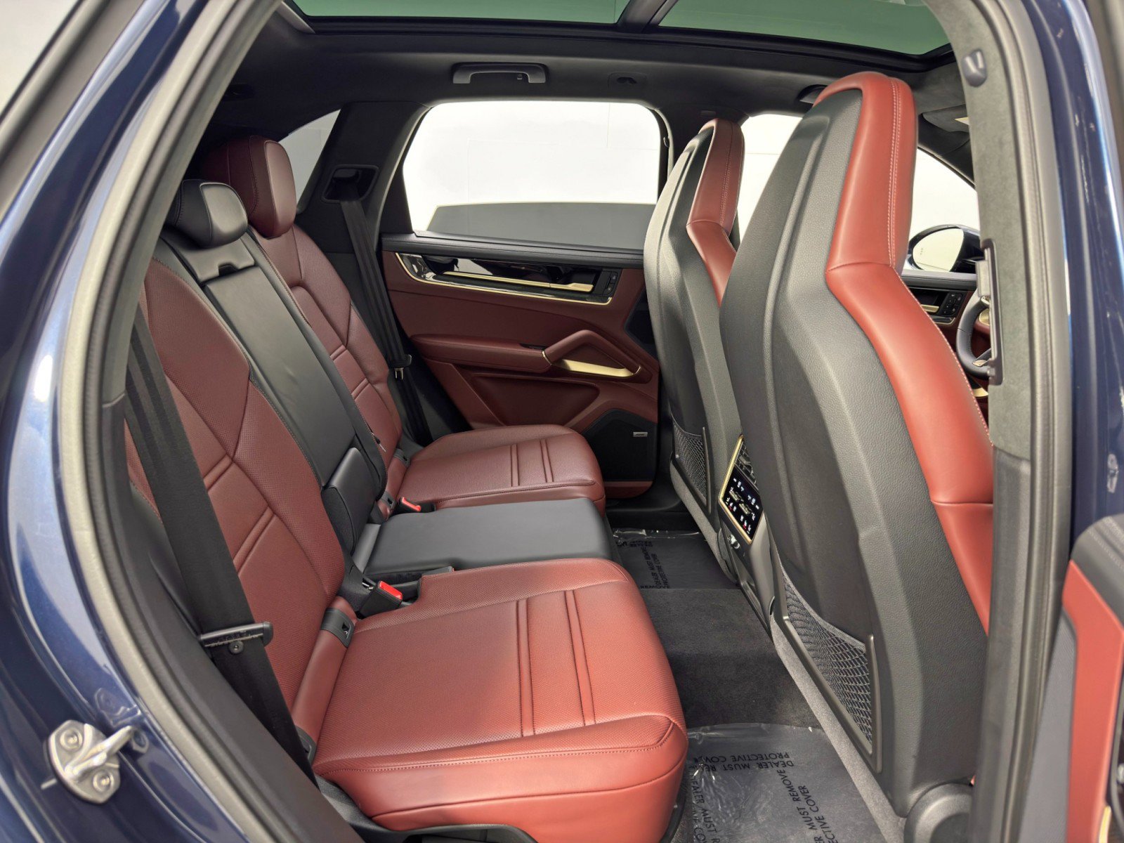 2025 Porsche Cayenne Turbo