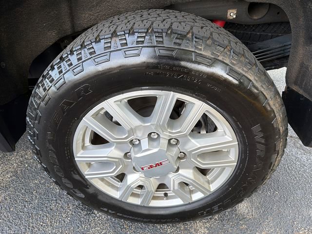 2024 GMC Sierra 2500 SLE